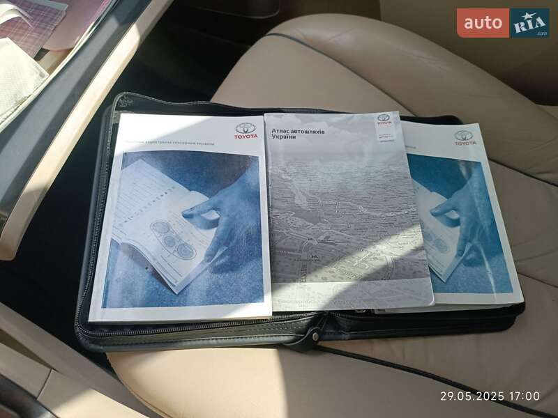Внедорожник / Кроссовер Toyota Venza 2013 в Запорожье