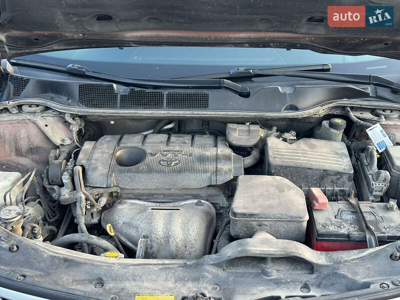 Внедорожник / Кроссовер Toyota Venza 2012 в Виннице