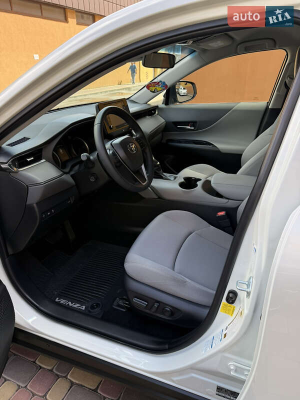 Позашляховик / Кросовер Toyota Venza 2020 в Вінниці