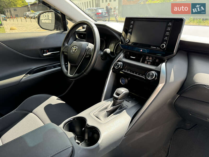 Внедорожник / Кроссовер Toyota Venza 2021 в Львове