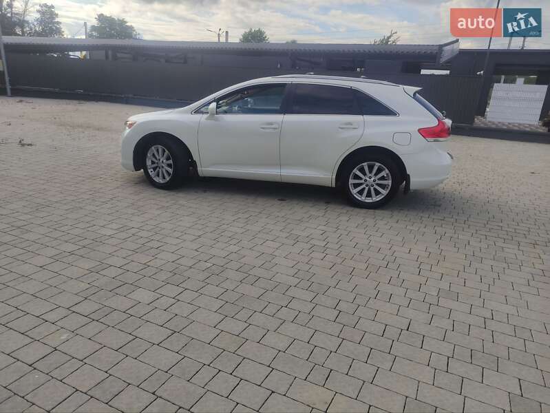 Внедорожник / Кроссовер Toyota Venza 2010 в Львове
