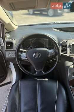 Внедорожник / Кроссовер Toyota Venza 2013 в Харькове