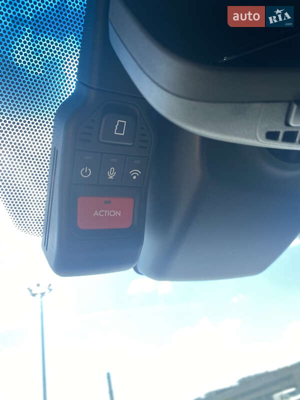 Позашляховик / Кросовер Toyota Venza 2021 в Дніпрі