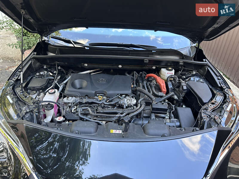 Позашляховик / Кросовер Toyota Venza 2023 в Кропивницькому