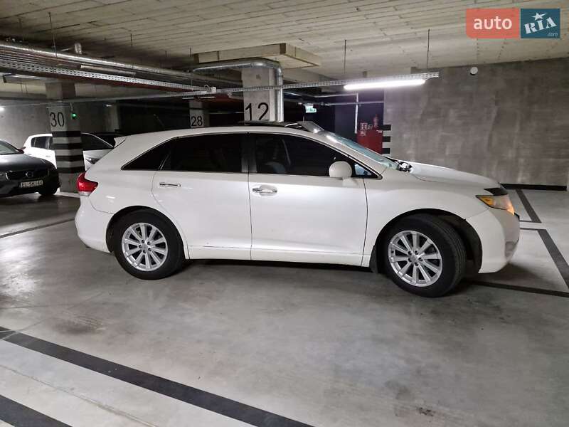 Внедорожник / Кроссовер Toyota Venza 2011 в Киеве