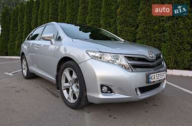 Позашляховик / Кросовер Toyota Venza 2013 в Києві