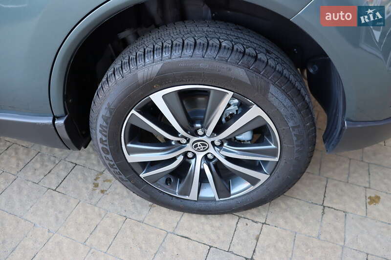 Внедорожник / Кроссовер Toyota Venza 2021 в Львове фото 10 Внедорожник / Кроссовер Toyota Venza 2021 в Львове