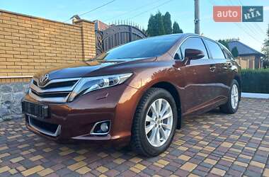Внедорожник / Кроссовер Toyota Venza 2013 в Краснограде