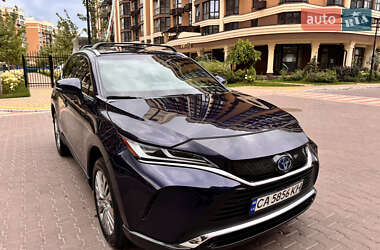 Внедорожник / Кроссовер Toyota Venza 2022 в Киеве