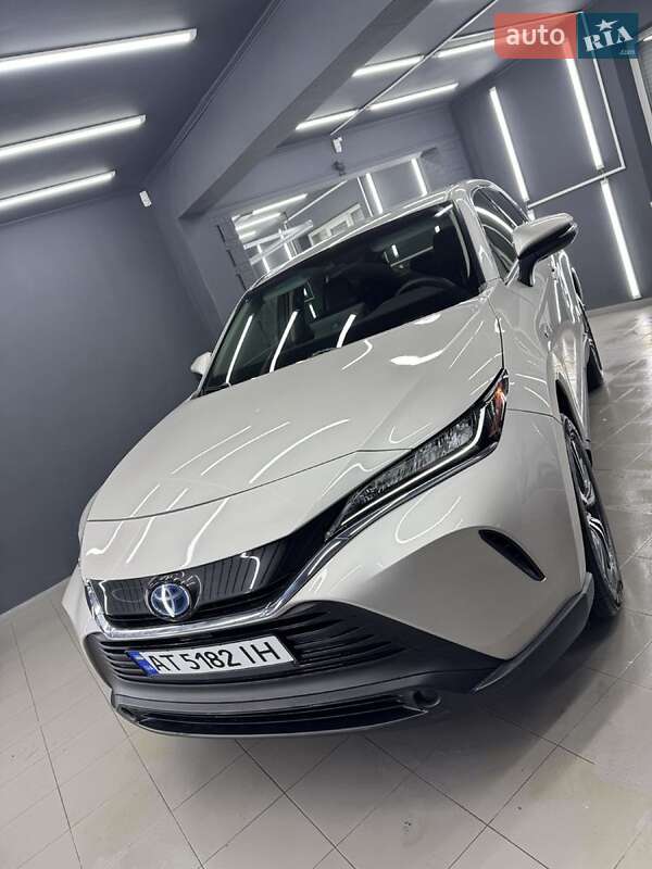 Позашляховик / Кросовер Toyota Venza 2021 в Коломиї