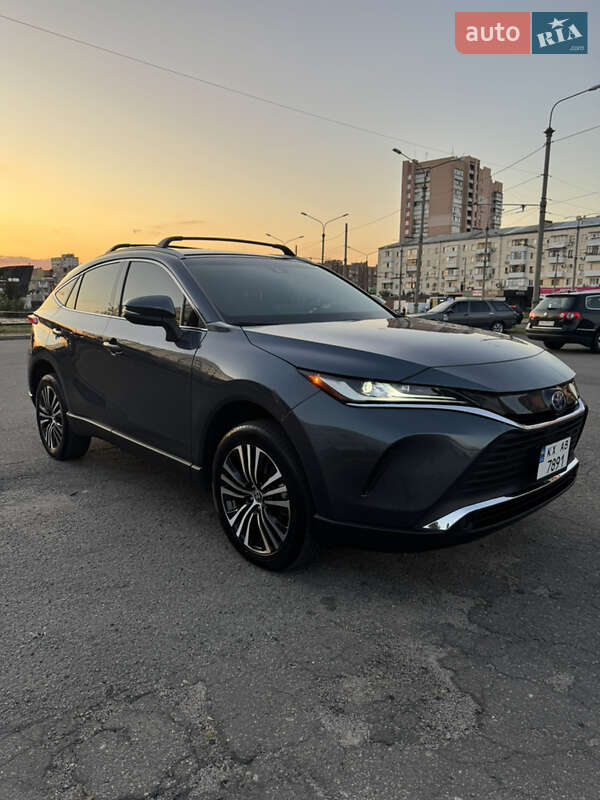 Внедорожник / Кроссовер Toyota Venza 2022 в Харькове