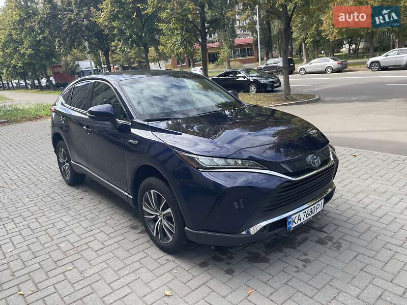 Позашляховик / Кросовер Toyota Venza 2021 в Києві