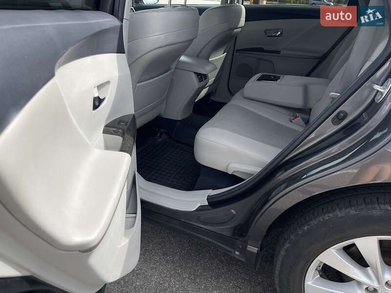 Позашляховик / Кросовер Toyota Venza 2013 в Києві фото 15 Позашляховик / Кросовер Toyota Venza 2013 в Києві