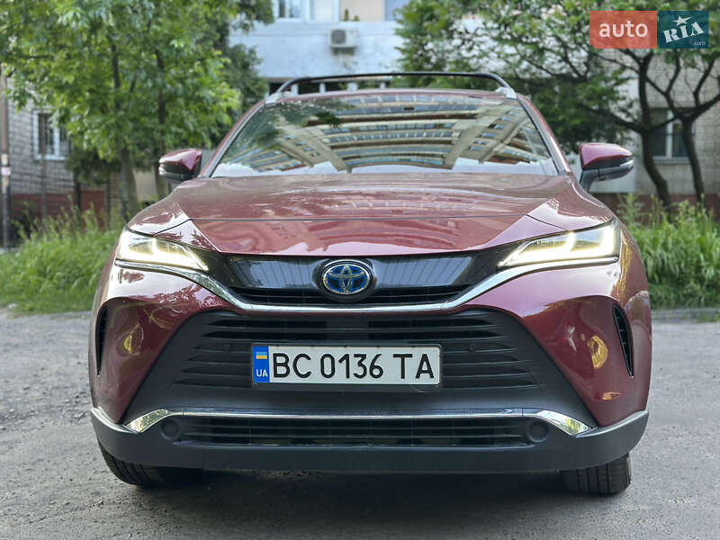 Позашляховик / Кросовер Toyota Venza 2022 в Львові
