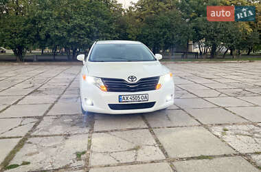 Внедорожник / Кроссовер Toyota Venza 2010 в Харькове