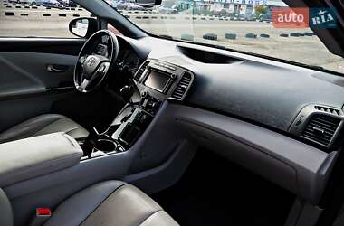 Внедорожник / Кроссовер Toyota Venza 2014 в 