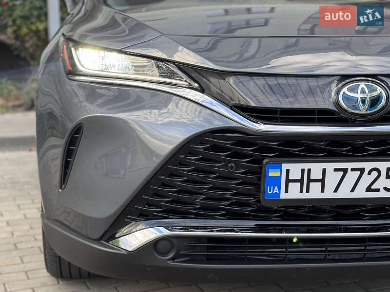 Внедорожник / Кроссовер Toyota Venza 2021 в Одессе