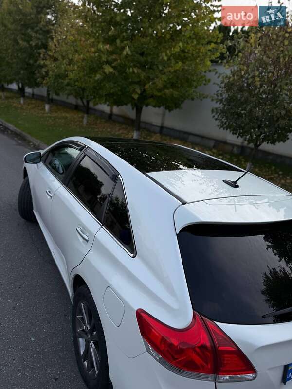 Внедорожник / Кроссовер Toyota Venza 2010 в Киеве