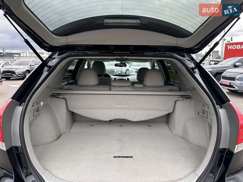 Внедорожник / Кроссовер Toyota Venza 2010 в Киеве