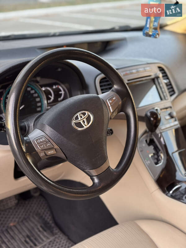Внедорожник / Кроссовер Toyota Venza 2010 в Харькове фото 9 Внедорожник / Кроссовер Toyota Venza 2010 в Харькове