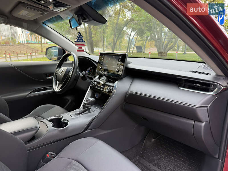 Позашляховик / Кросовер Toyota Venza 2022 в Києві