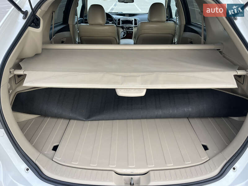 Позашляховик / Кросовер Toyota Venza 2010 в Одесі