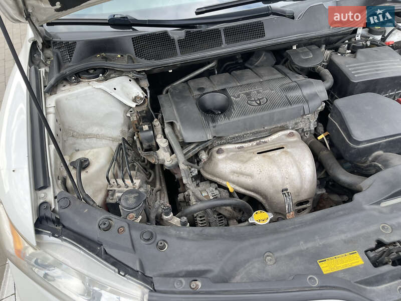 Позашляховик / Кросовер Toyota Venza 2010 в Одесі