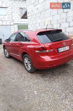 Внедорожник / Кроссовер Toyota Venza 2015 в 