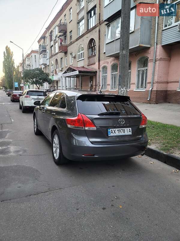 Внедорожник / Кроссовер Toyota Venza 2012 в Харькове фото 4 Внедорожник / Кроссовер Toyota Venza 2012 в Харькове