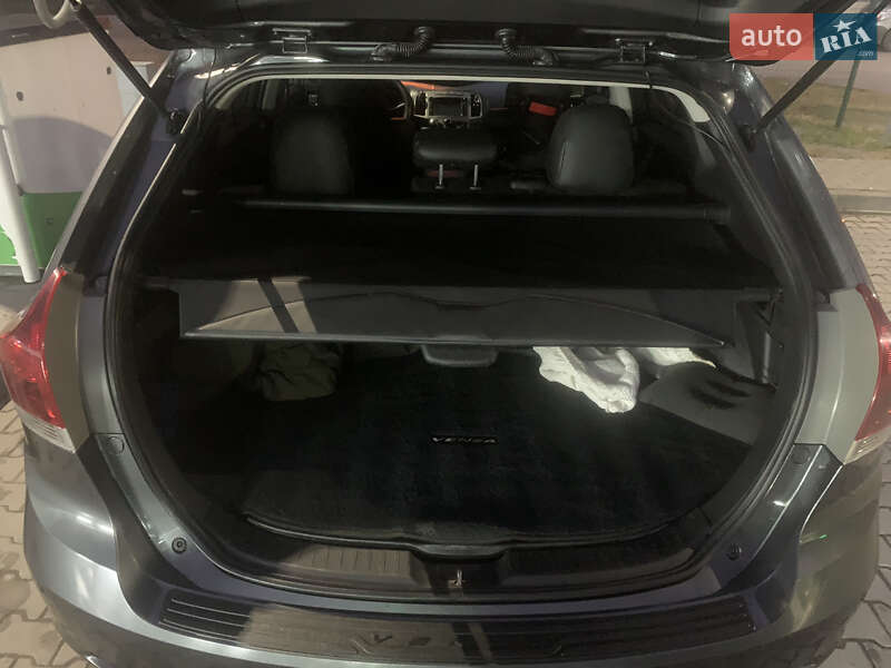 Позашляховик / Кросовер Toyota Venza 2012 в Чернівцях