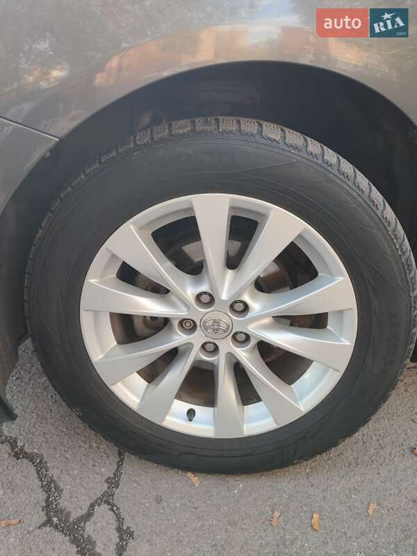 Внедорожник / Кроссовер Toyota Venza 2013 в Кривом Роге фото 27 Внедорожник / Кроссовер Toyota Venza 2013 в Кривом Роге