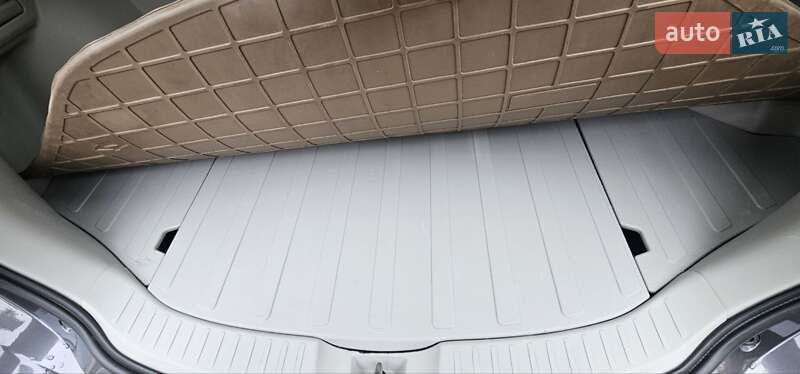 Внедорожник / Кроссовер Toyota Venza 2014 в Днепре