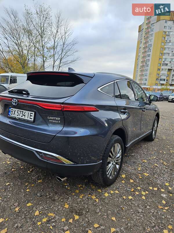 Позашляховик / Кросовер Toyota Venza 2021 в Черкасах