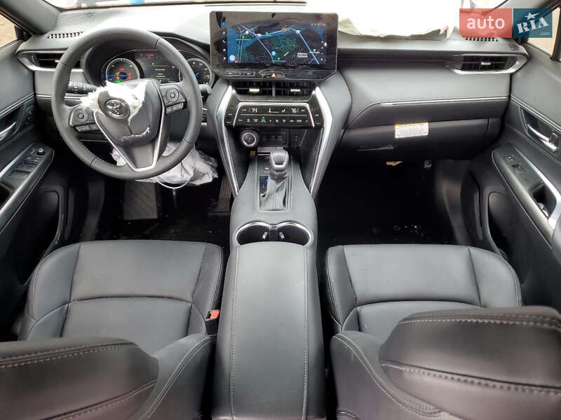 Внедорожник / Кроссовер Toyota Venza 2023 в Золочеве