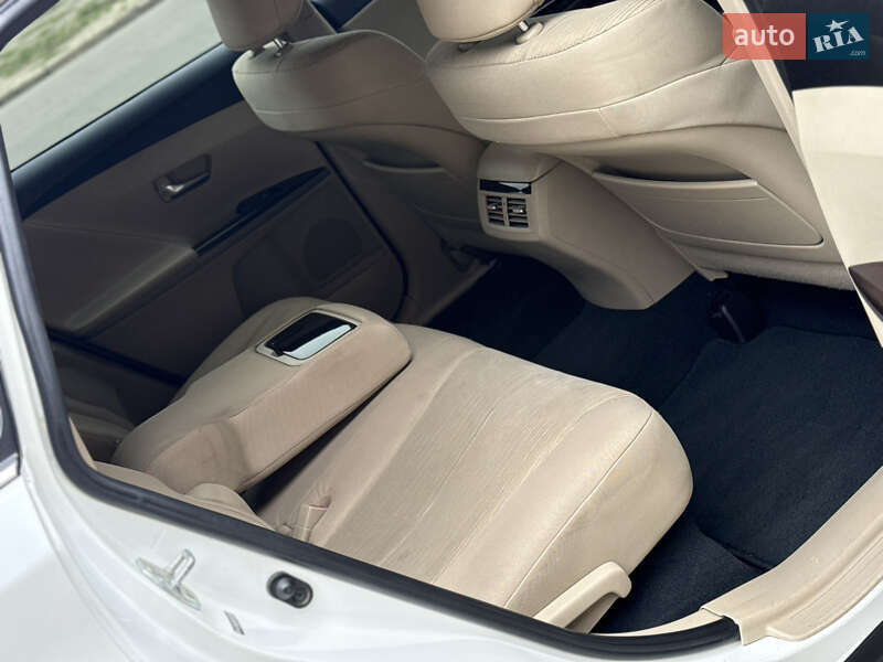 Внедорожник / Кроссовер Toyota Venza 2011 в Одессе фото 8 Внедорожник / Кроссовер Toyota Venza 2011 в Одессе