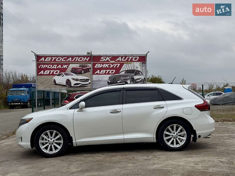 Внедорожник / Кроссовер Toyota Venza 2010 в Киеве