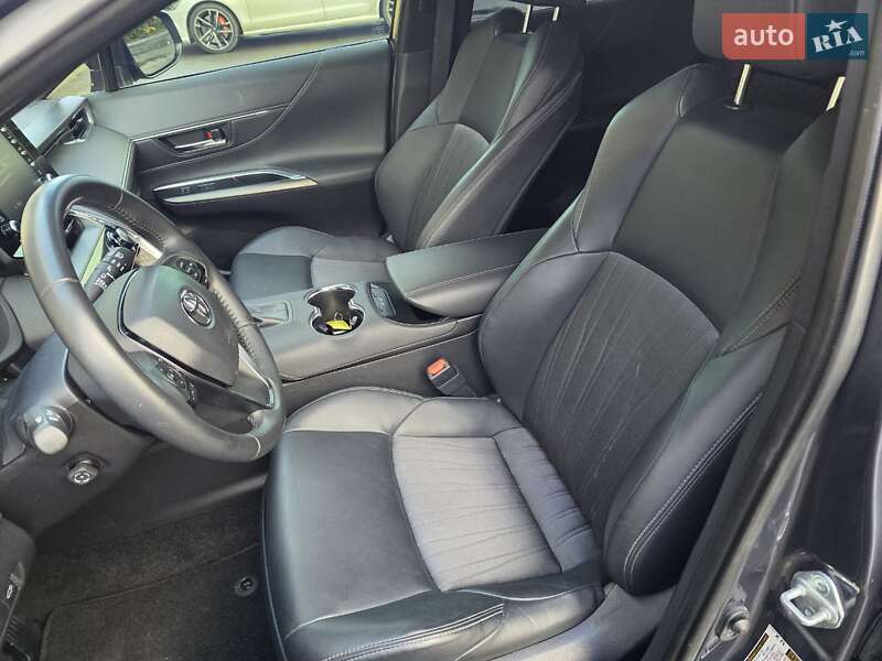 Позашляховик / Кросовер Toyota Venza 2020 в Тернополі