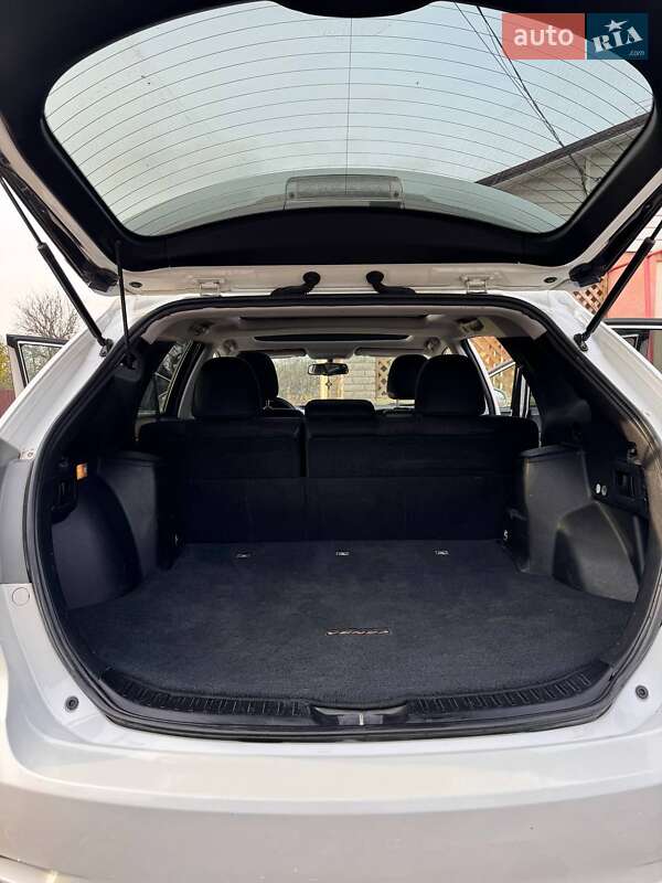 Внедорожник / Кроссовер Toyota Venza 2014 в Петриковке