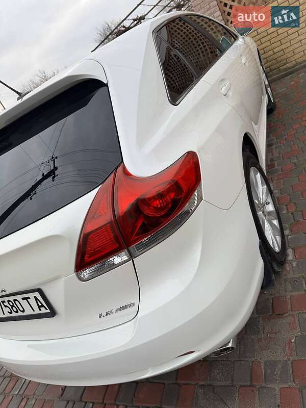 Внедорожник / Кроссовер Toyota Venza 2014 в Петриковке