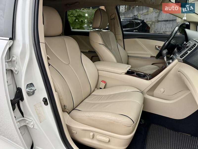 Внедорожник / Кроссовер Toyota Venza 2010 в Харькове фото 12 Внедорожник / Кроссовер Toyota Venza 2010 в Харькове