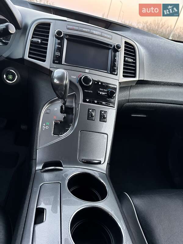 Позашляховик / Кросовер Toyota Venza 2014 в Вінниці
