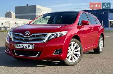 Внедорожник / Кроссовер Toyota Venza 2013 в Киеве