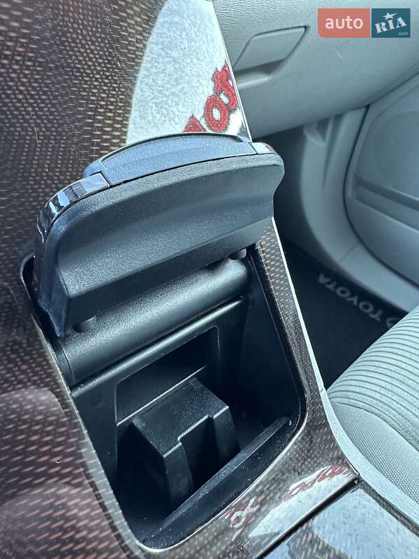 Внедорожник / Кроссовер Toyota Venza 2011 в Белогородке