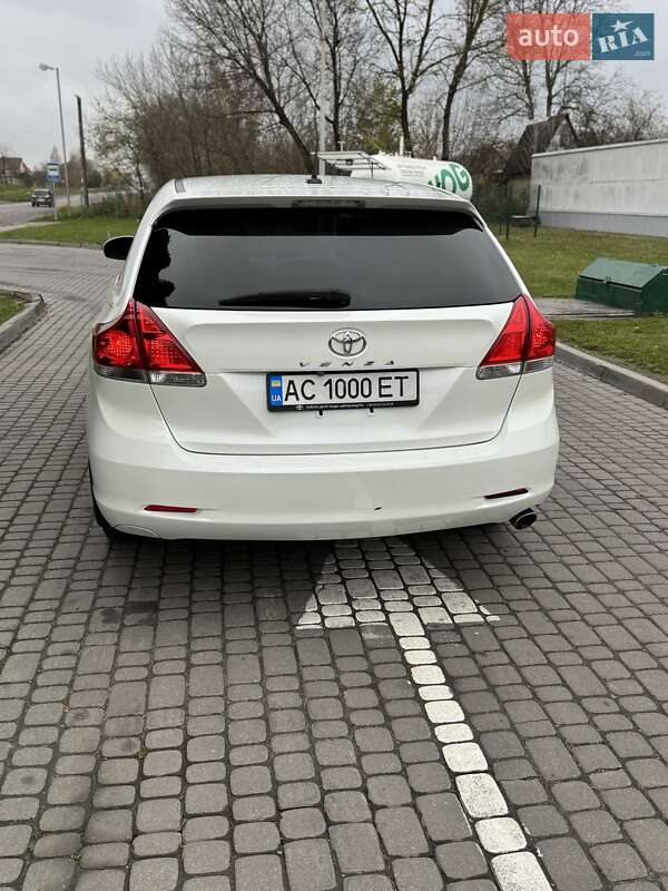 Внедорожник / Кроссовер Toyota Venza 2011 в Луцке фото 7 Внедорожник / Кроссовер Toyota Venza 2011 в Луцке