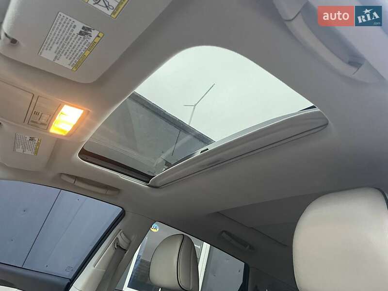 Внедорожник / Кроссовер Toyota Venza 2011 в Киеве