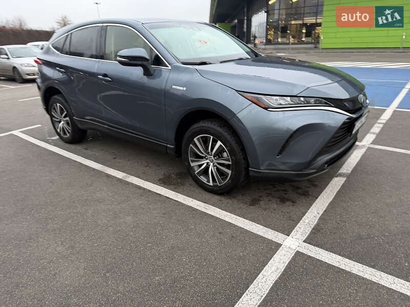 Позашляховик / Кросовер Toyota Venza 2021 в Києві