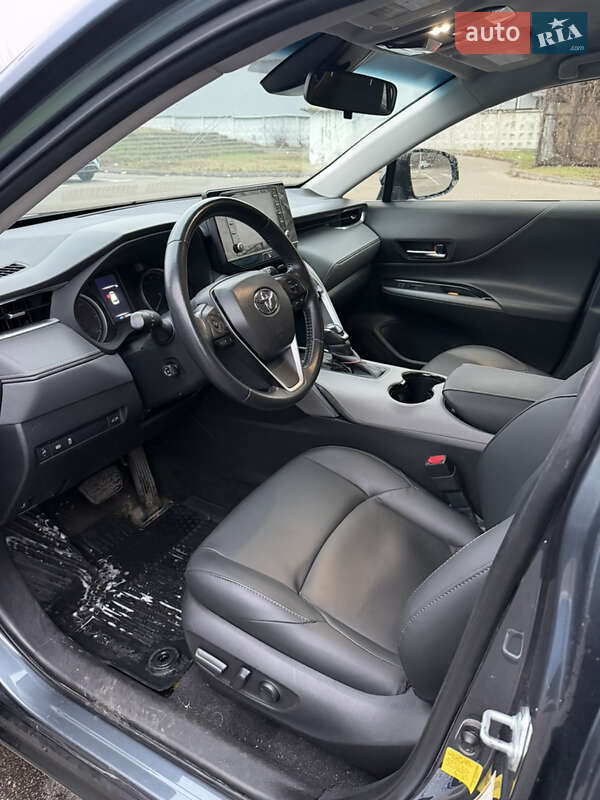 Позашляховик / Кросовер Toyota Venza 2021 в Києві