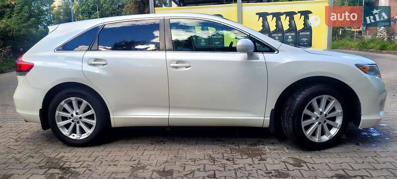 Позашляховик / Кросовер Toyota Venza 2012 в Оріхові фото 3 Позашляховик / Кросовер Toyota Venza 2012 в Оріхові