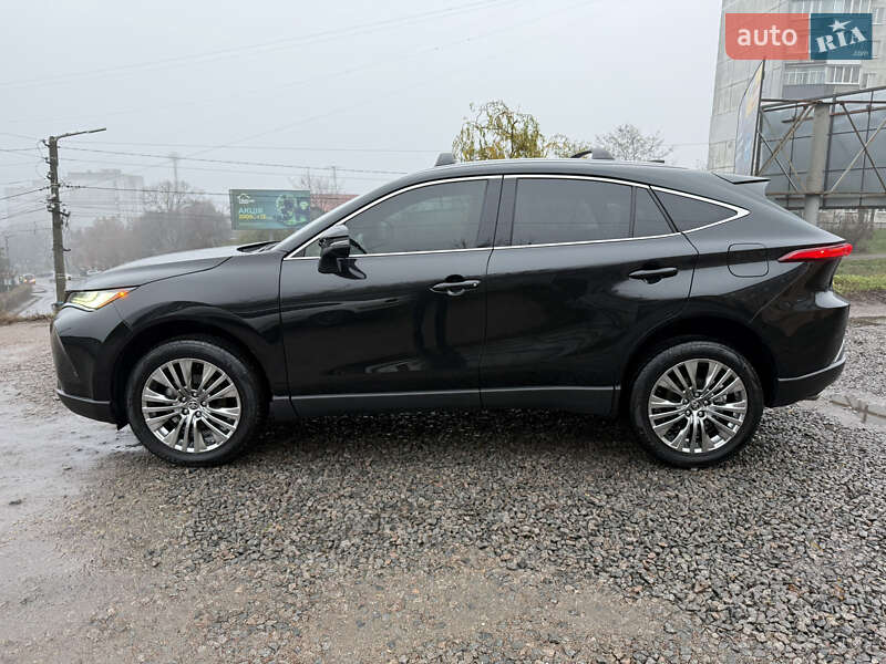 Позашляховик / Кросовер Toyota Venza 2022 в Фастові