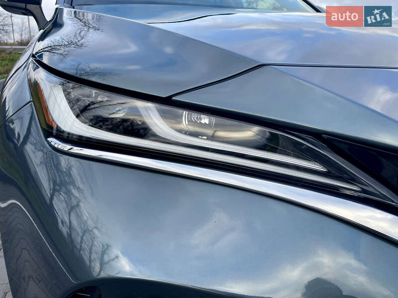 Позашляховик / Кросовер Toyota Venza 2021 в Тульчині